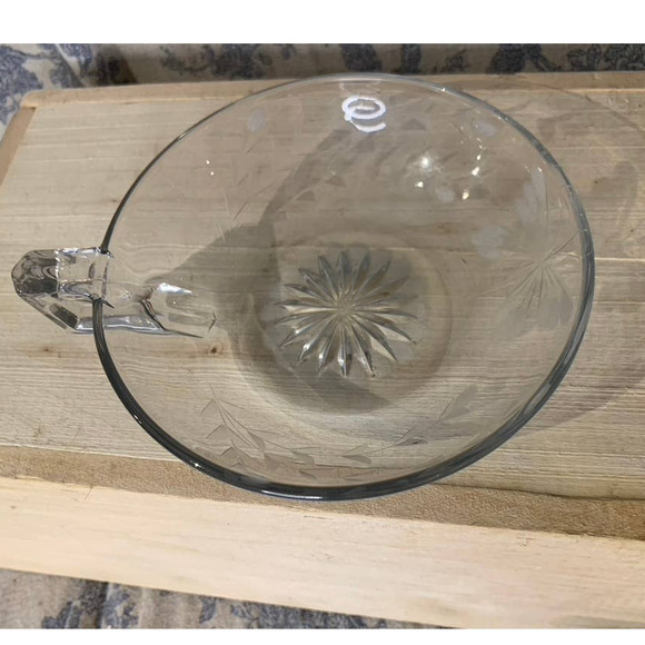 Vintage Etched Glass Butterfly Flowers Nappy Bowl with Handle - Picture 8 of 10